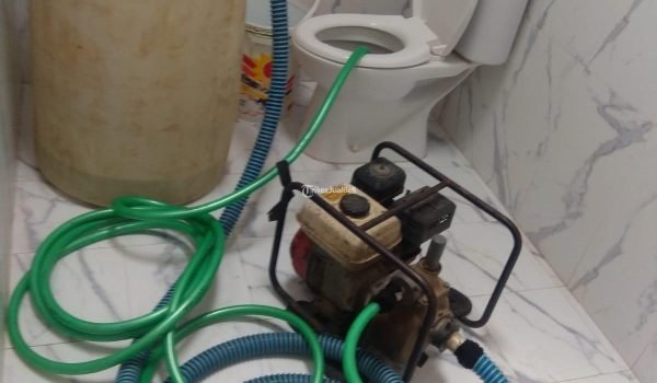 perbaikan saluran WC